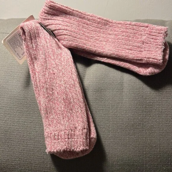 NWT Nordstrom Socks If you Can Read This Bring Me Rose - Picture 2 of 4